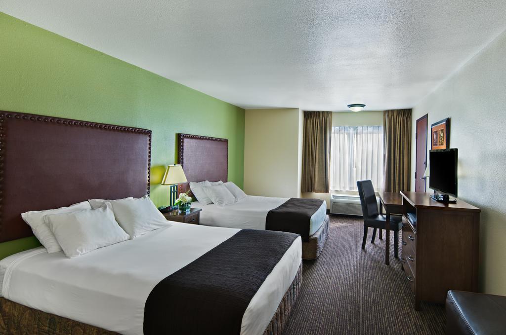 Oxford Suites Hermiston Room photo
